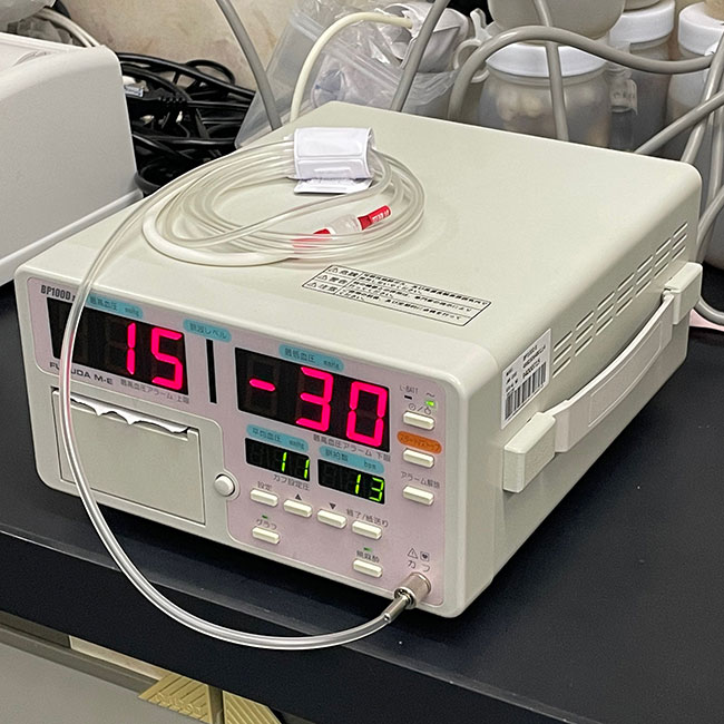 血圧検査機器（FUKUDA ME BP100D II）